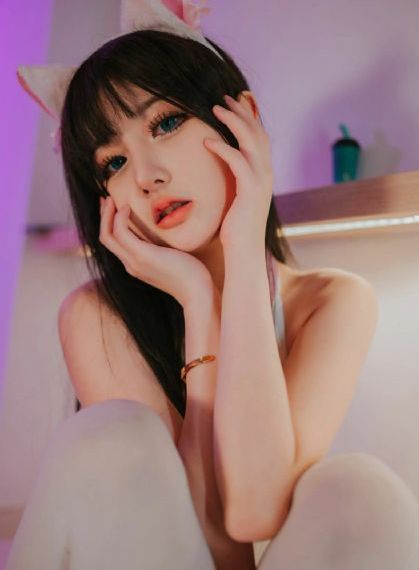 国产国产精_720免费在线播放