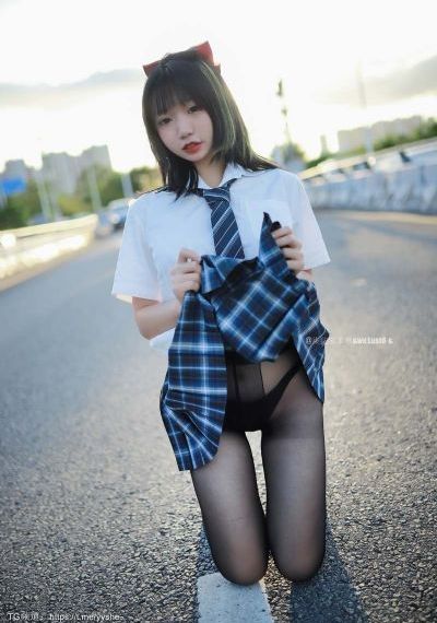 欧美打麻将的明星_4K全集在线观看